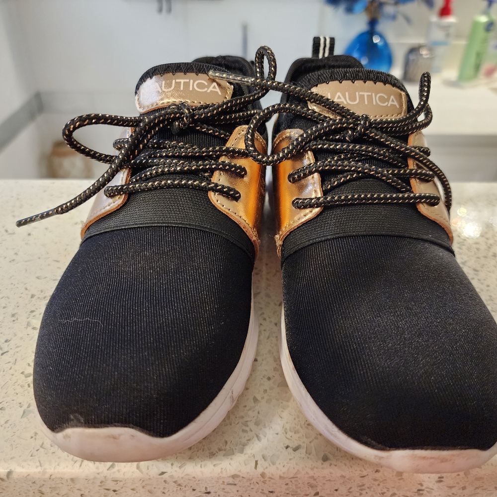 Nautica Girls Black and Gold Sneakers